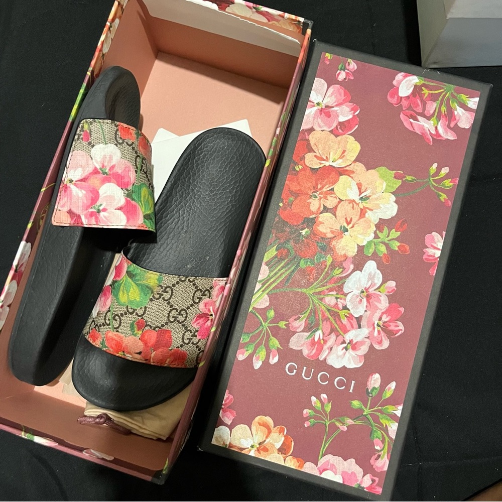 Gucci Sandals
